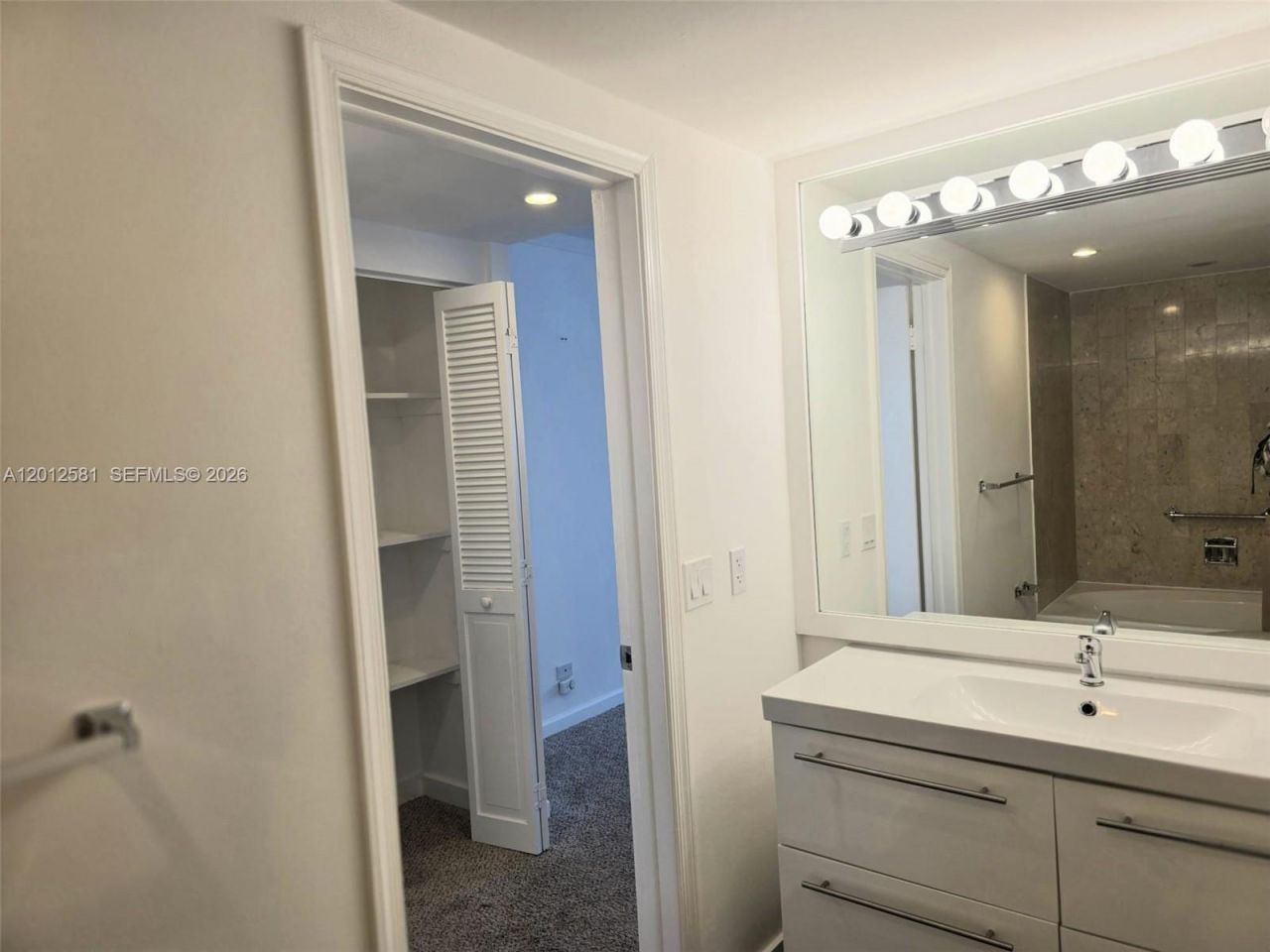 1800 NE 114th St , Unit 706, Miami, FL 33181 Photo