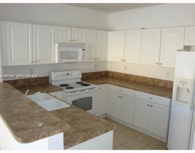 3375 NE 15th Dr , Unit 102-12, Homestead, FL 33033 Photo