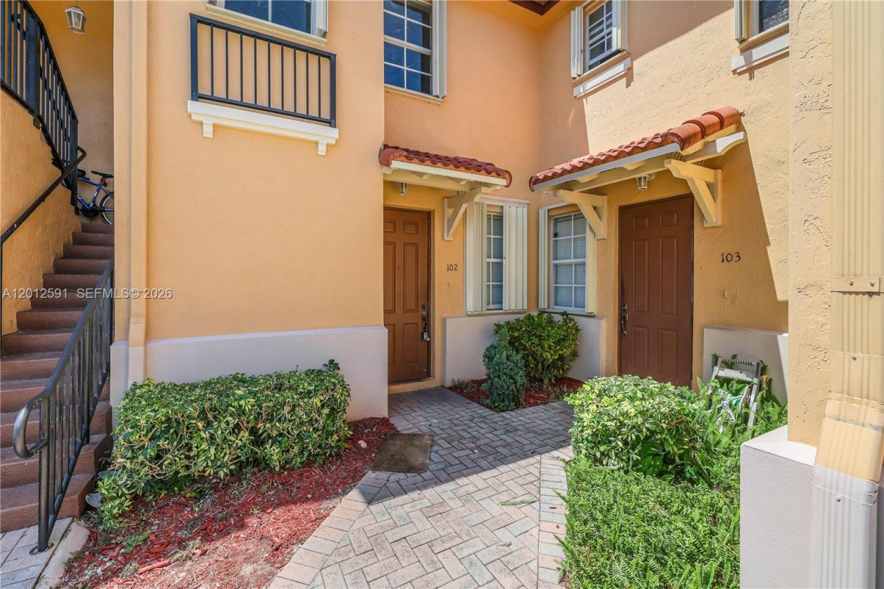 3375 NE 15th Dr , Unit 102-12, Homestead, FL 33033 Photo