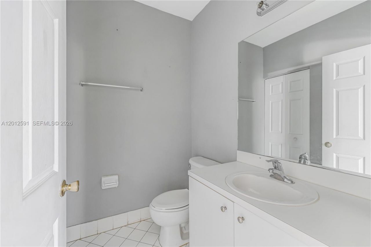3375 NE 15th Dr , Unit 102-12, Homestead, FL 33033 Photo