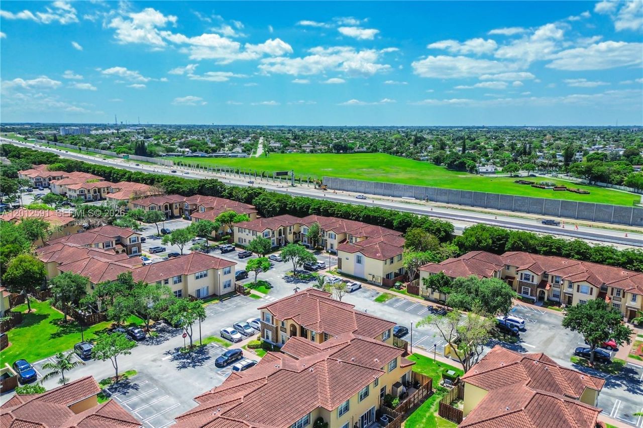 3375 NE 15th Dr , Unit 102-12, Homestead, FL 33033 Photo