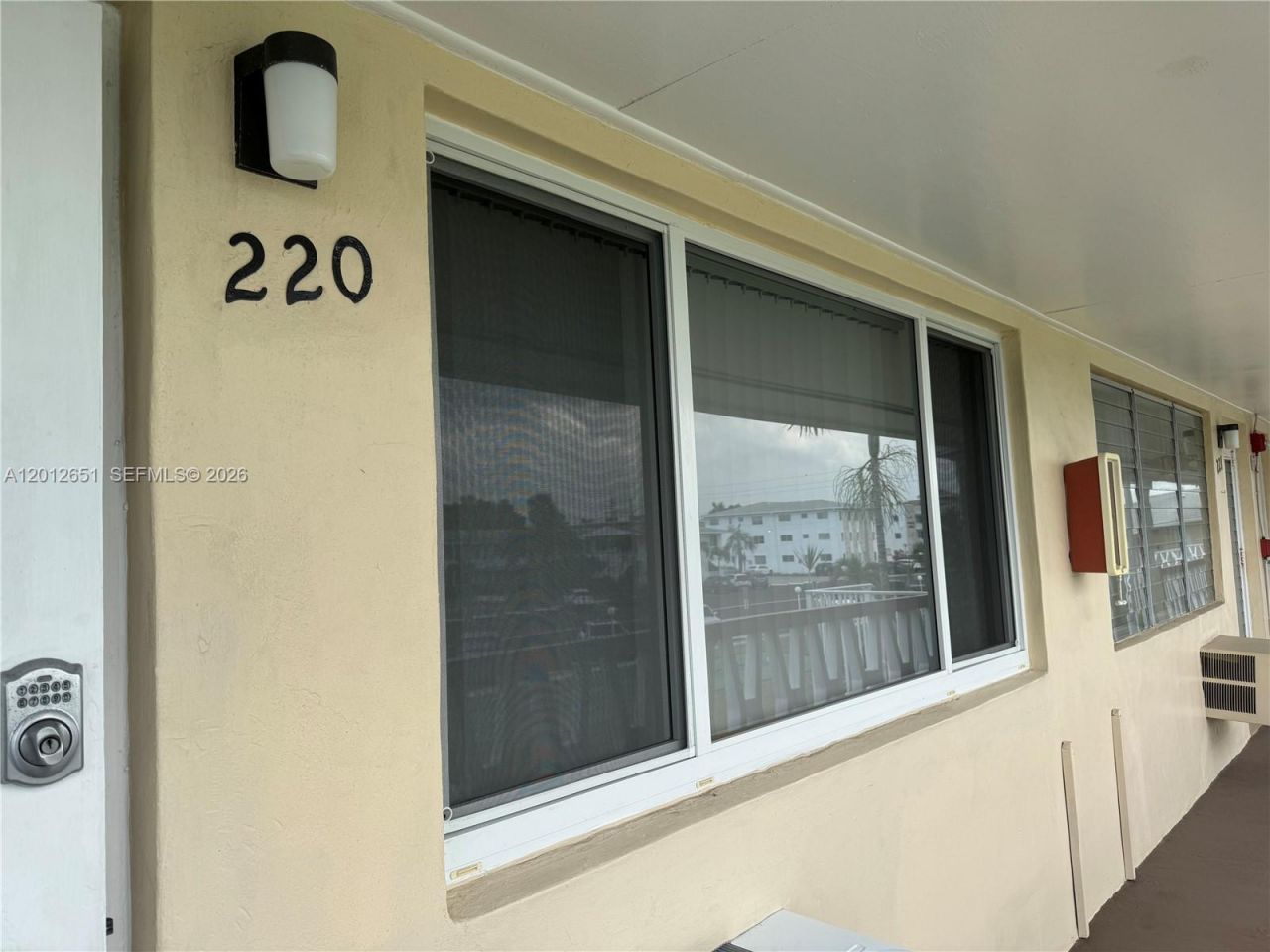 900 Atlantic Shores Blvd , Unit 220, Hallandale Beach, FL 33009 Photo
