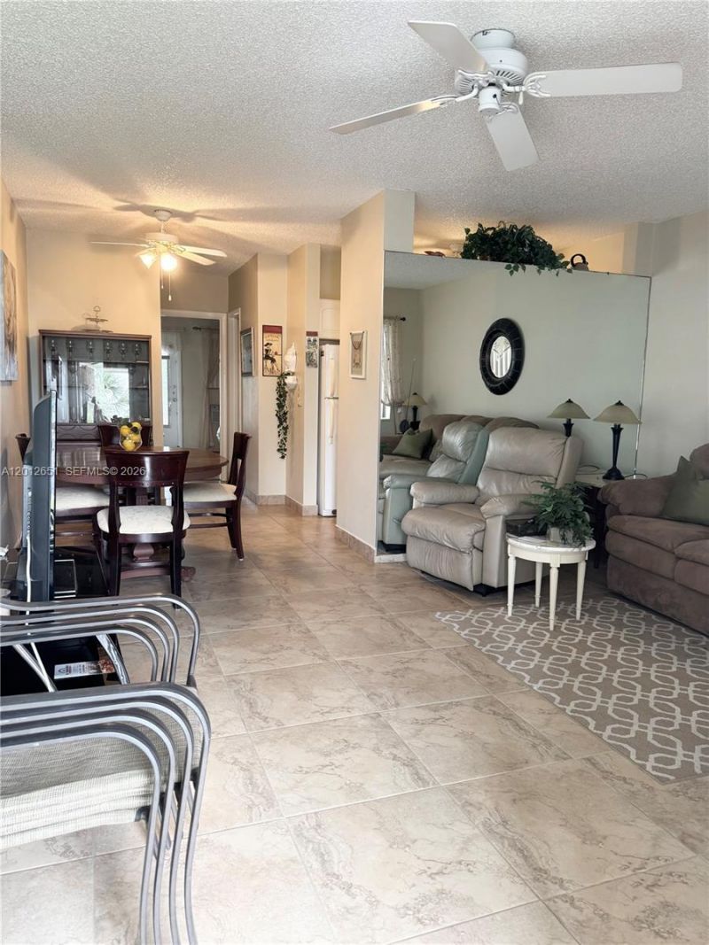 900 Atlantic Shores Blvd , Unit 220, Hallandale Beach, FL 33009 Photo