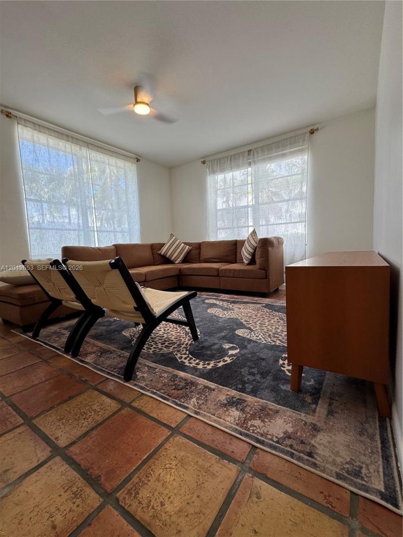 1460 Ocean Dr, Unit 208, Miami Beach, FL 33139 Photo