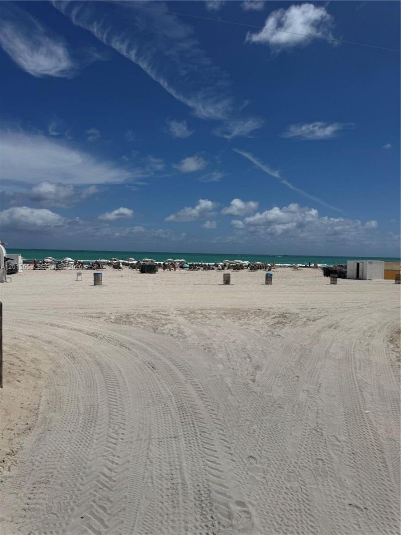 1460 Ocean Dr, Unit 208, Miami Beach, FL 33139 Photo