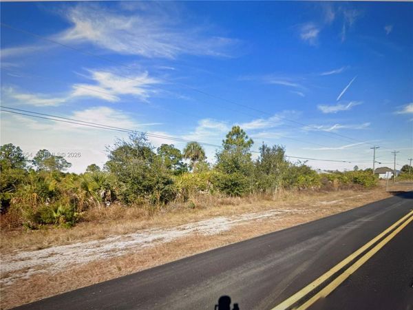 966 Jaguar BLVD , Lehigh Acres, FL 33974