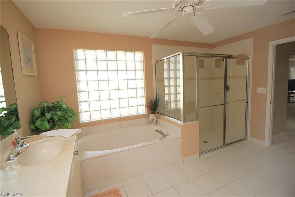 2322 Butterfly Palm Dr, Naples, FL 34119 Photo