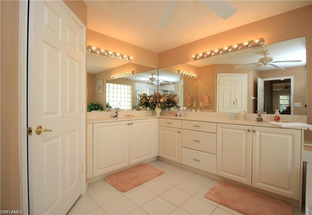 2322 Butterfly Palm Dr, Naples, FL 34119 Photo