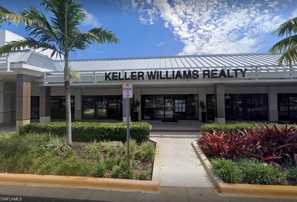 2322 Butterfly Palm Dr, Naples, FL 34119 Photo