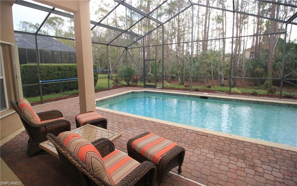 2322 Butterfly Palm Dr, Naples, FL 34119 Photo