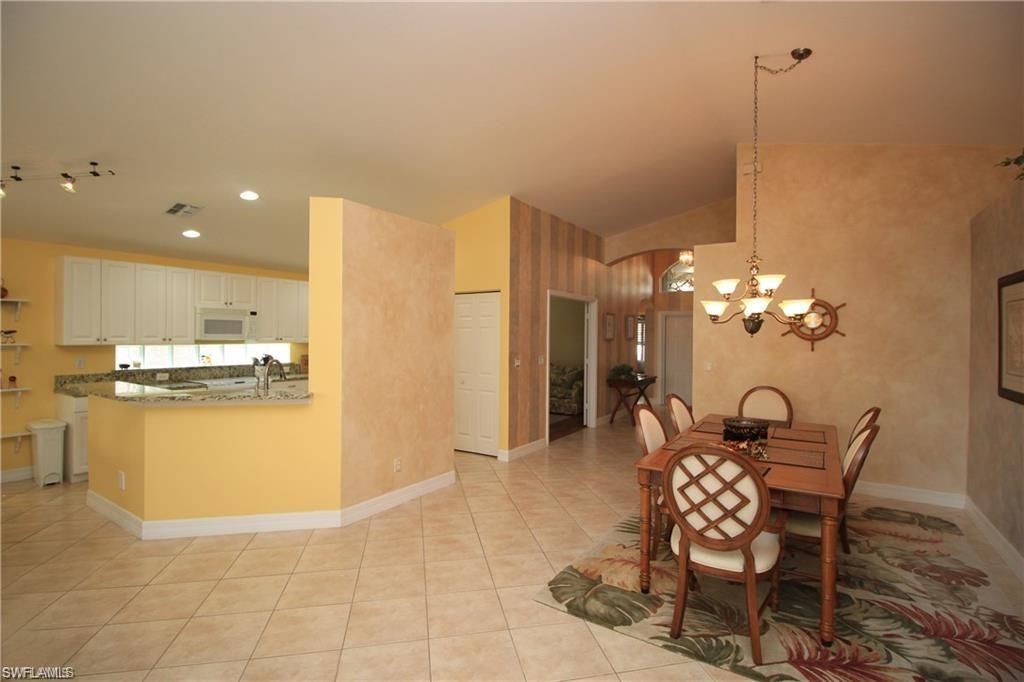 2322 Butterfly Palm Dr, Naples, FL 34119 Photo