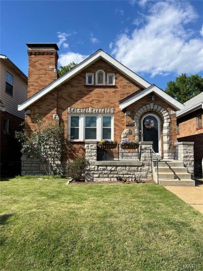 5455 Walsh Street , Saint Louis, MO 63109 Main Photo