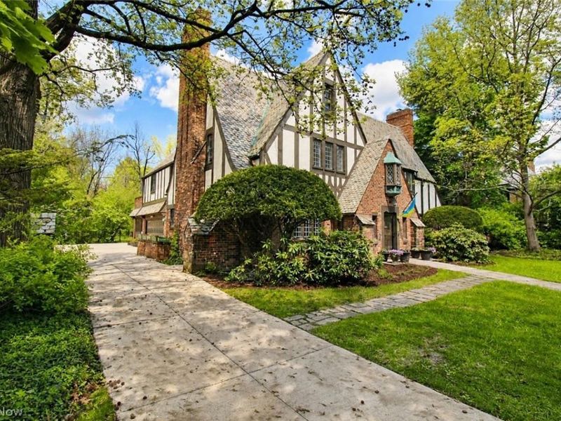 19001 Shelburne Road, Shaker Heights, OH 44118 Photo 20
