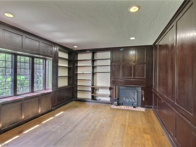 19001 Shelburne Road, Shaker Heights, OH 44118 Photo 5
