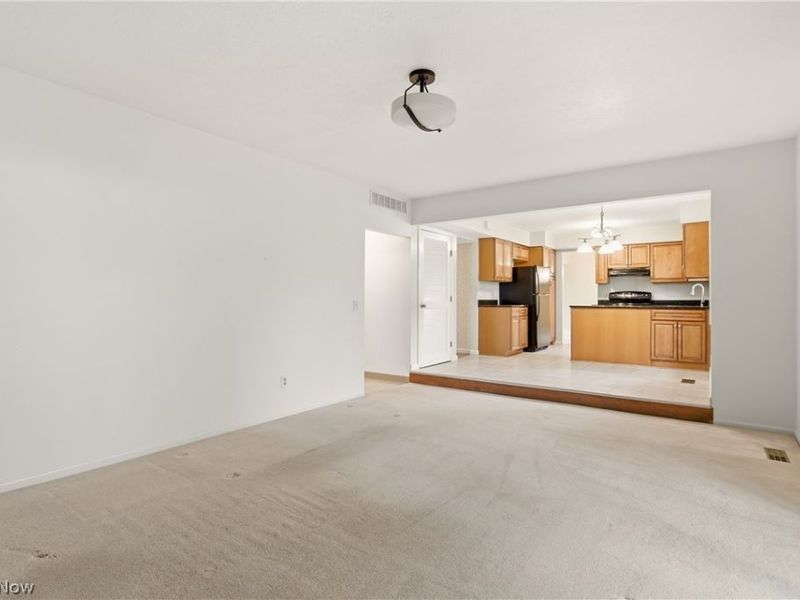 24795 Framingham Drive, Westlake, OH 44145 Photo 11