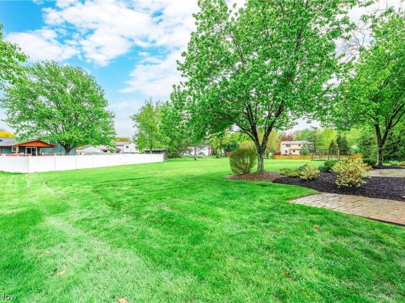 24795 Framingham Drive, Westlake, OH 44145 Photo 43