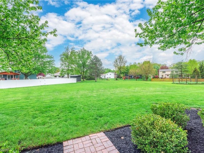 24795 Framingham Drive, Westlake, OH 44145 Photo 44