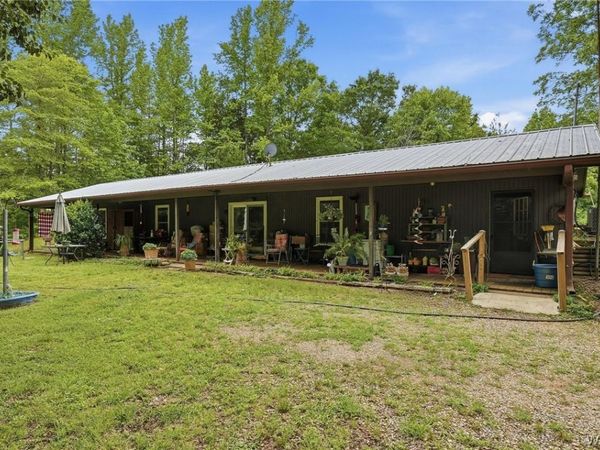 10071 Highway 18 E, Fayette, AL 35542