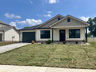 100 Bow Bridge Drive, Berea, KY 40403
