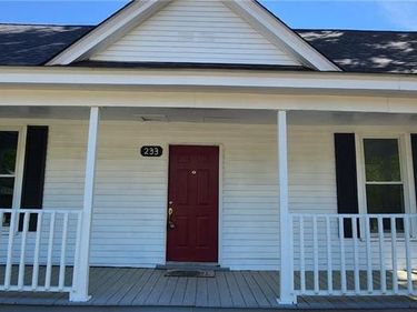 233 W Barbee Street, Zebulon, NC 27597