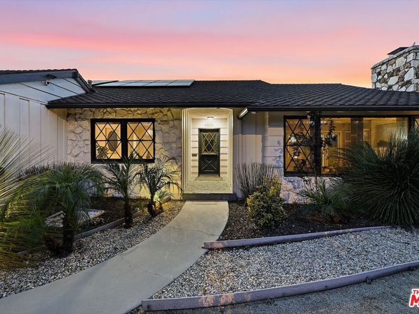 6213 S Corning Avenue, Los Angeles, CA 90056