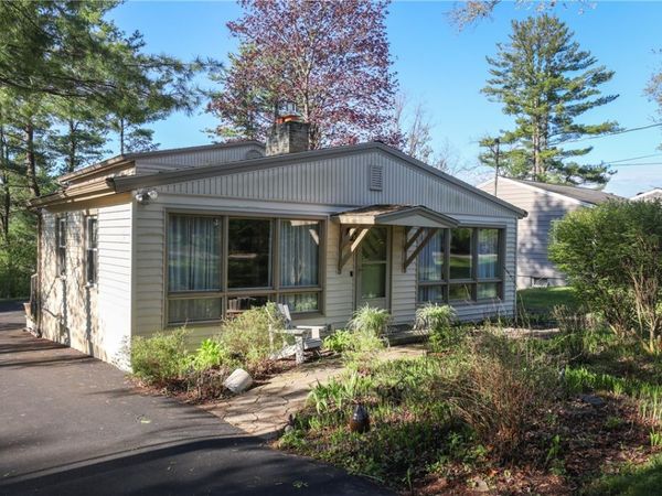 1729 Parker Road , Elmira, NY 14905