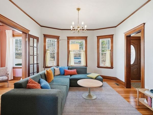 42 Lagrange St, Unit U1, Boston, MA 02132
