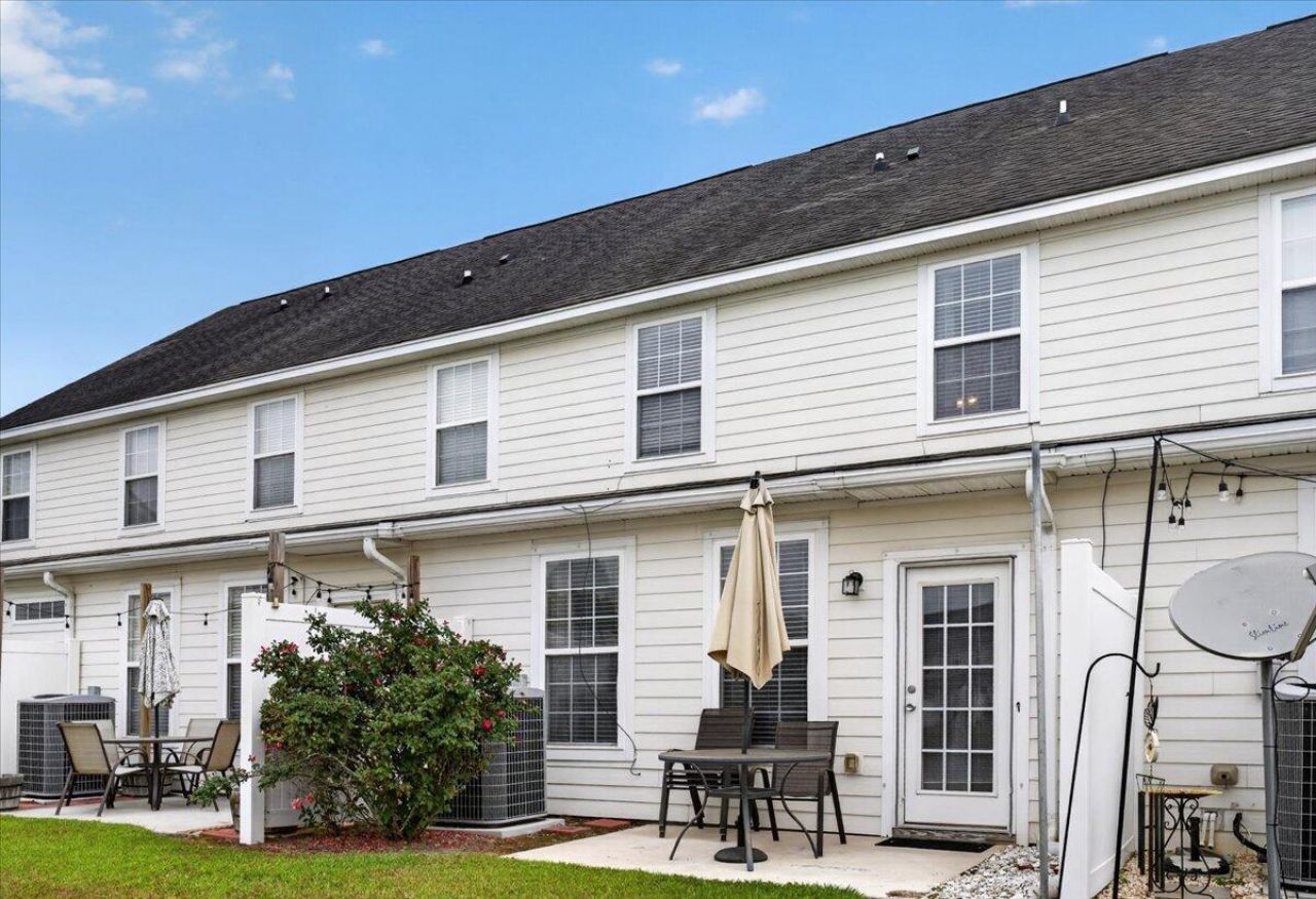 112 Hemingway Photo 22