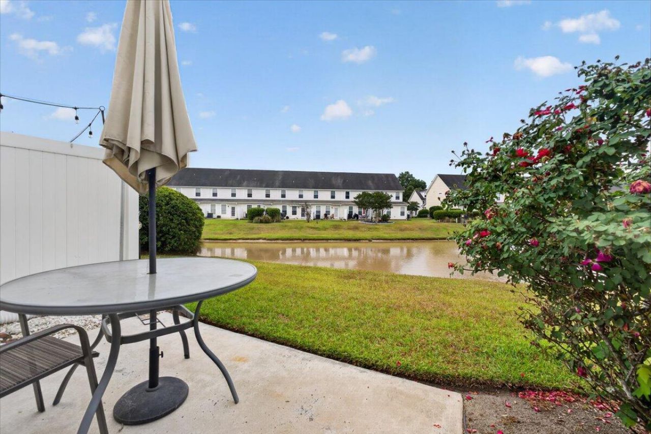 112 Hemingway Photo 24