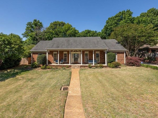2839 HONEY TREE DR, Germantown, TN 38138