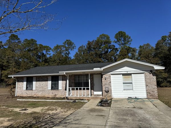 6632 N Trailride , Milton, FL 32570