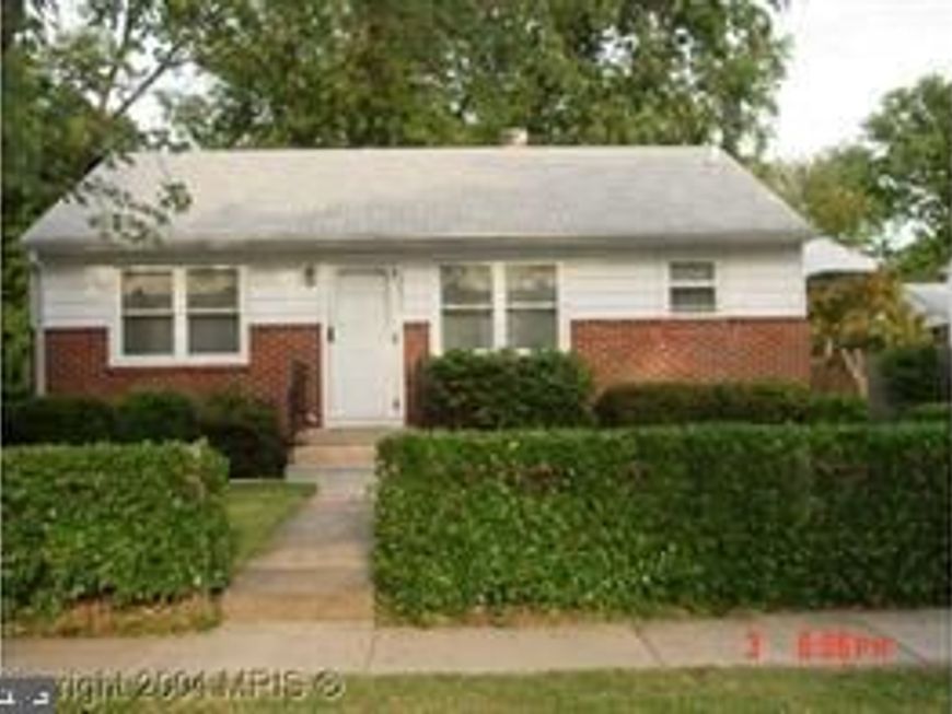 10015 Montauk Avenue , Bethesda, MD 20817 Main Photo