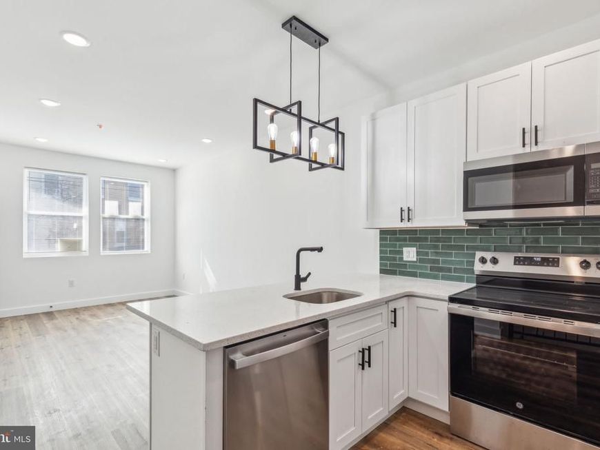 415 W York Street, Unit 1, Philadelphia, PA 19133 Main Photo