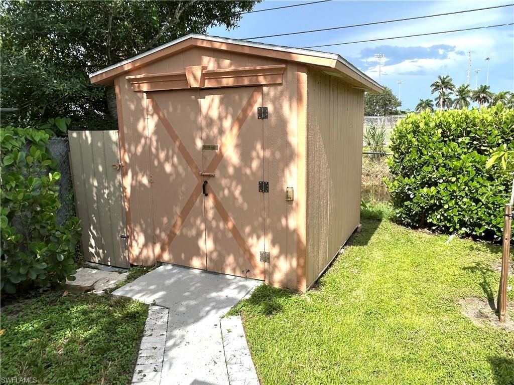 5364 Texas Ave, Naples, FL 34113 Photo