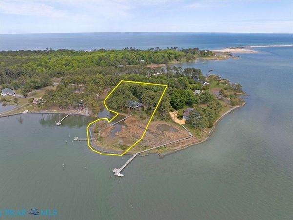 1062 Gum Thicket Road, Hudgins, VA 23076