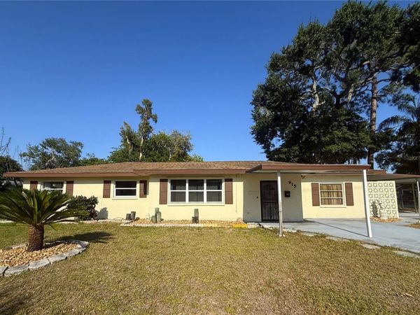 915 14TH STREET E, BRADENTON, FL 34208
