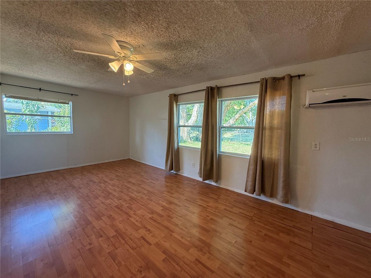 915 14th Street E, Bradenton, FL 34208 Photo