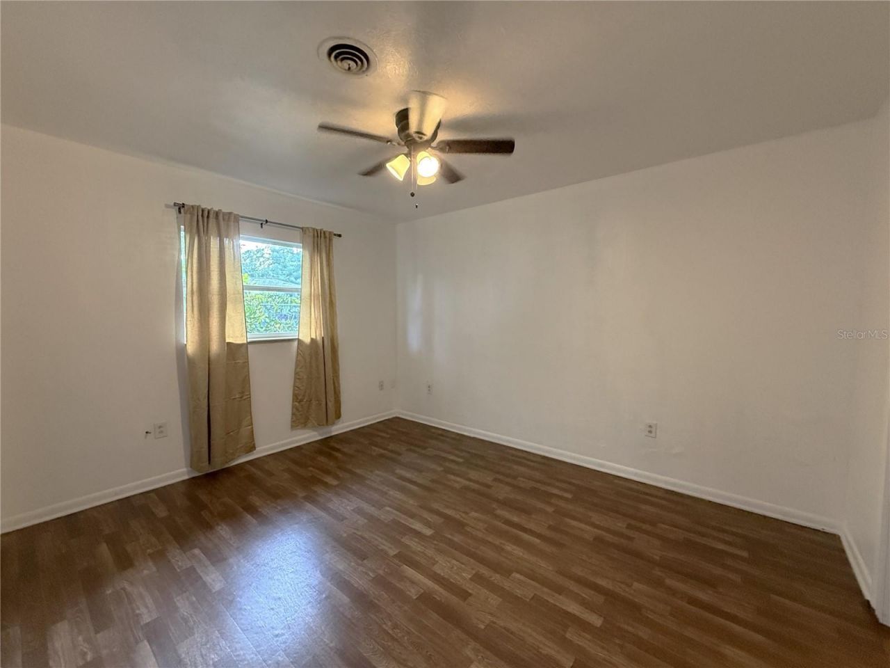 915 14th Street E, Bradenton, FL 34208 Photo