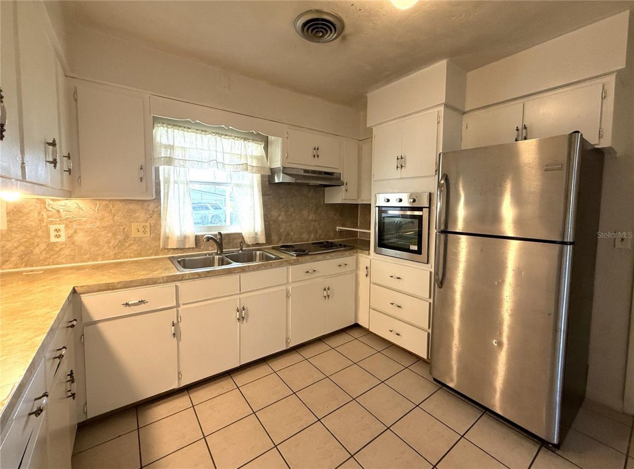 915 14th Street E, Bradenton, FL 34208 Photo