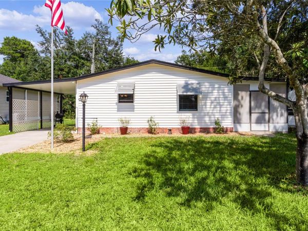 1709 E SCHWARTZ BOULEVARD, THE VILLAGES, FL 32159
