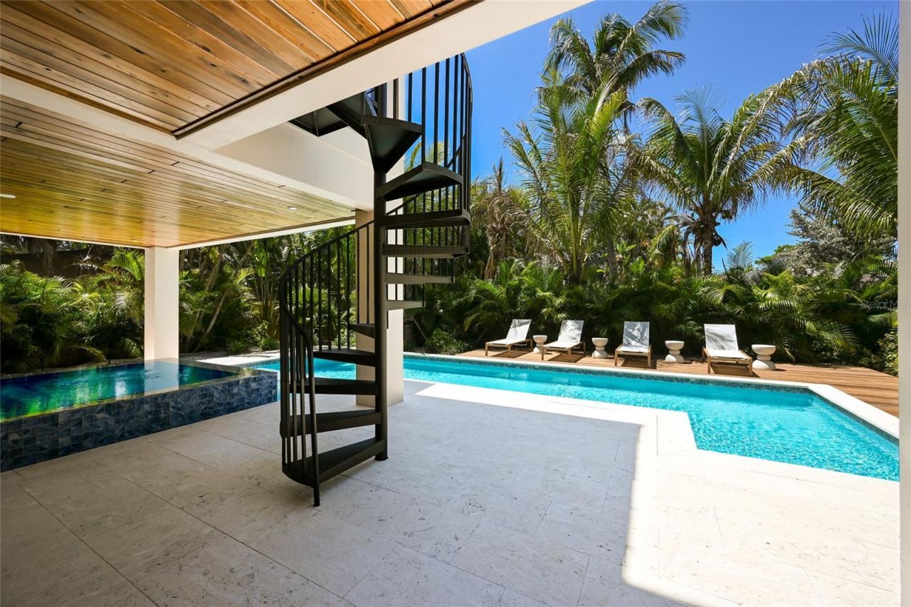 513 N Bay Boulevard, Anna Maria, FL 34216 Photo