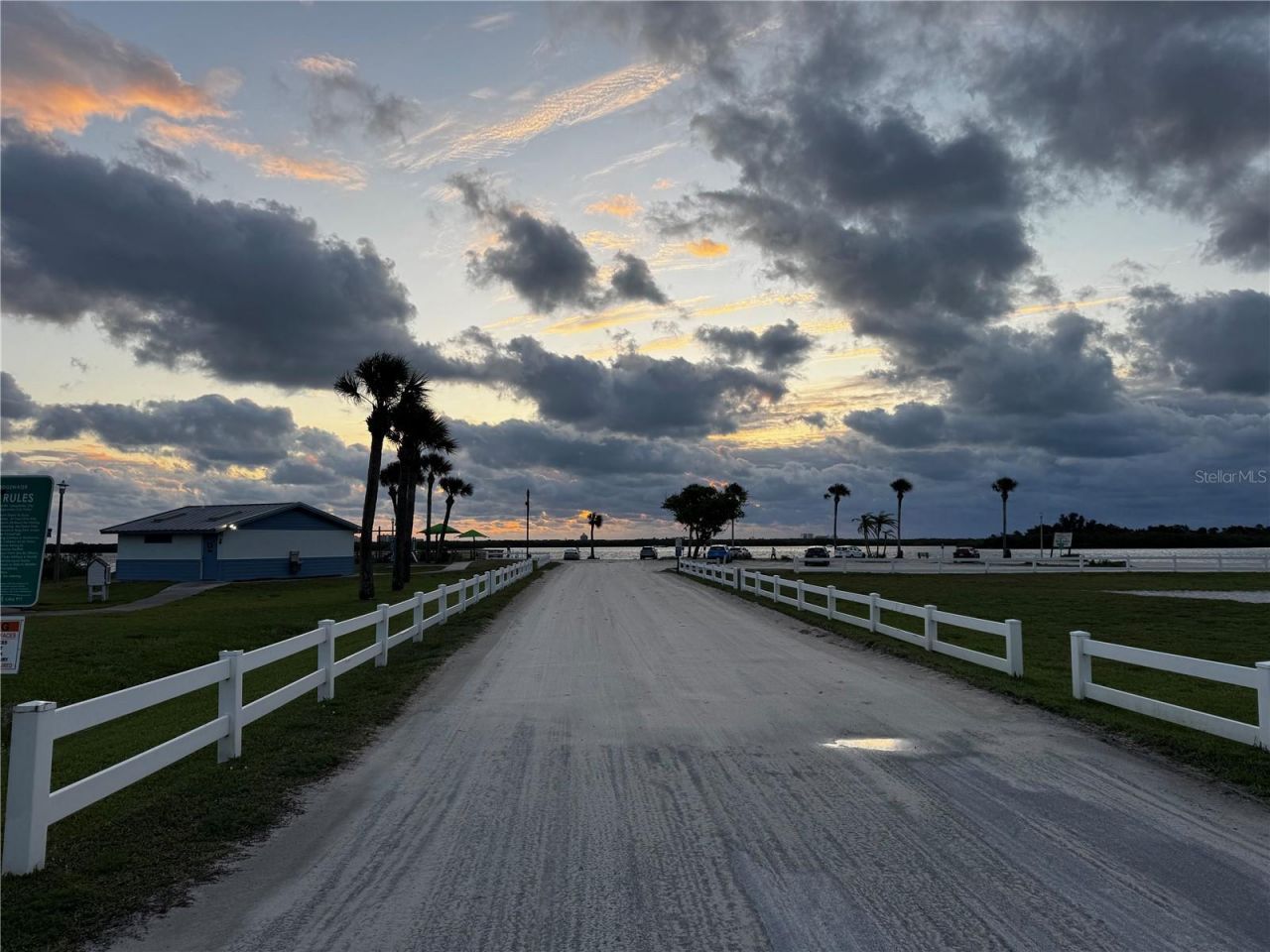 500 S Riverside Drive, Edgewater, FL 32132 Photo