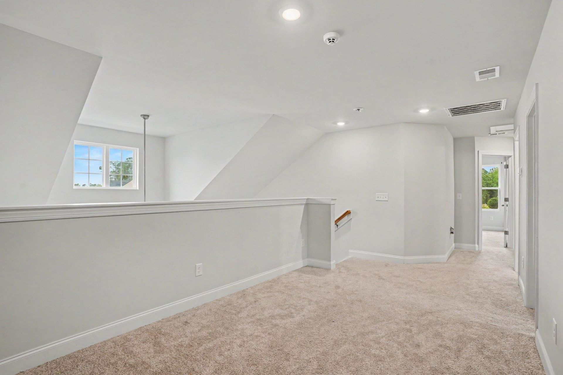 2449 Campton Loop Photo 21