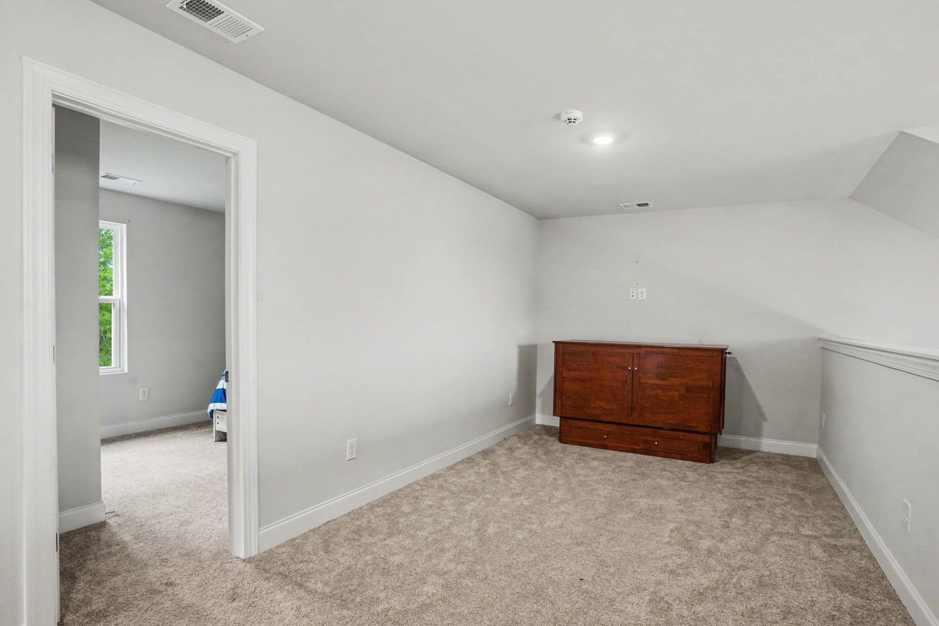 2449 Campton Loop Photo 22