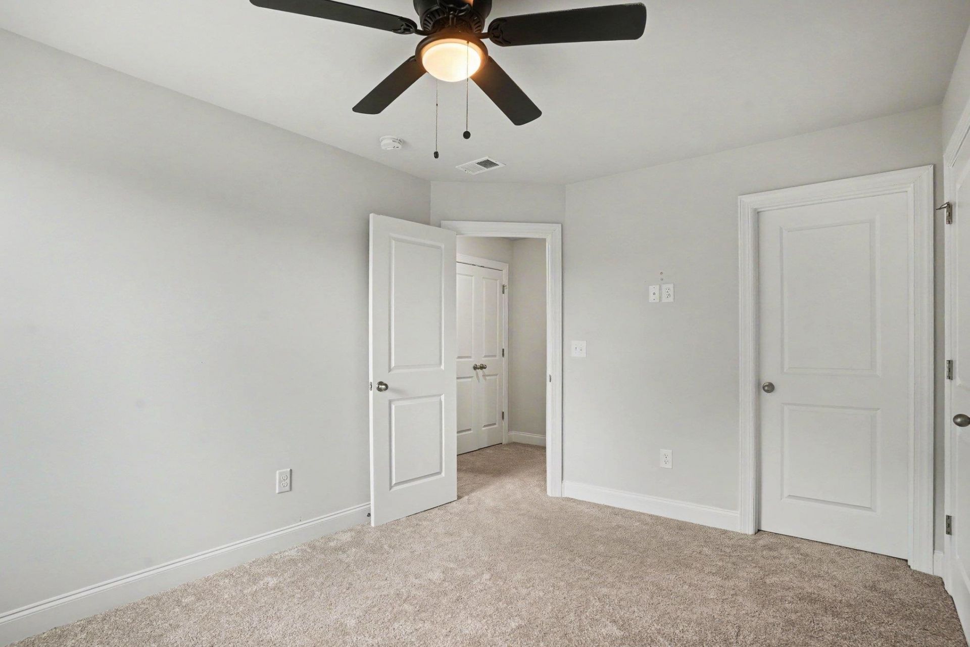 2449 Campton Loop Photo 26