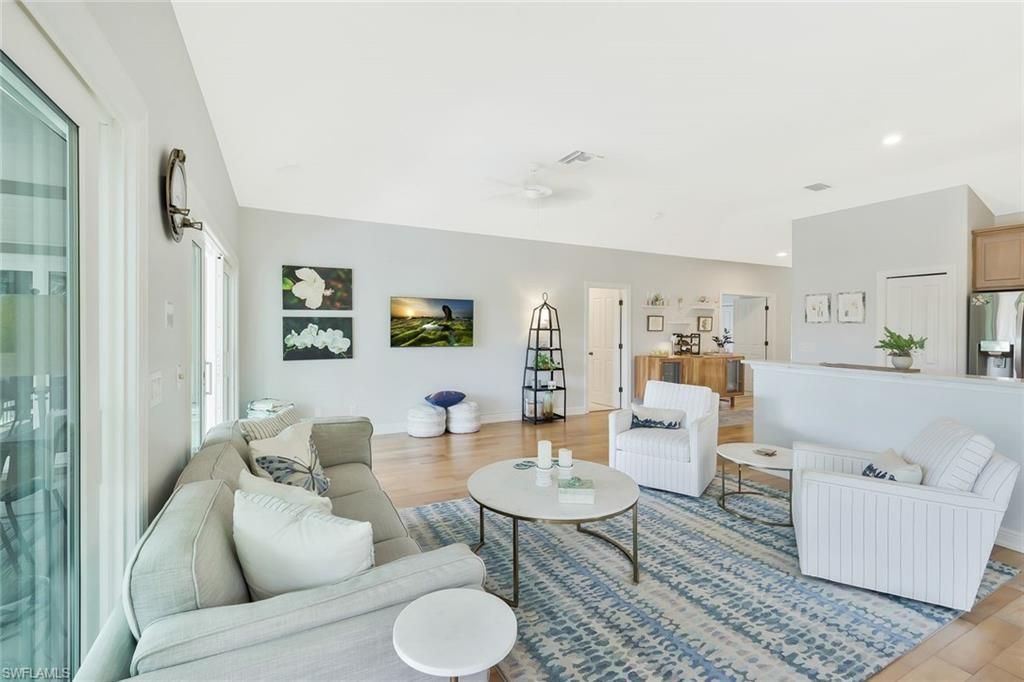 2130 Sunset Cir , Sanibel, FL 33957 Photo