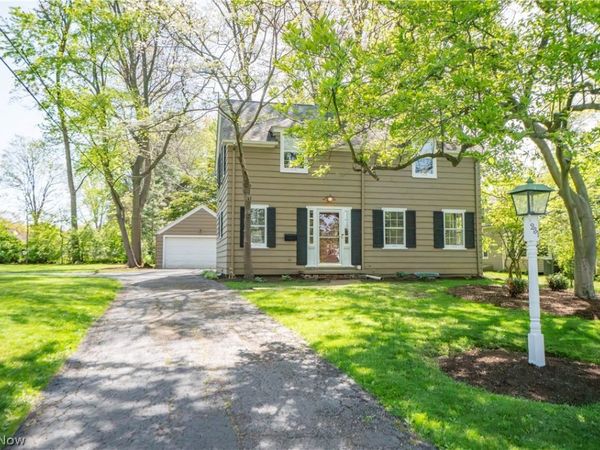 231 Birdwood Road , Akron, OH 44313