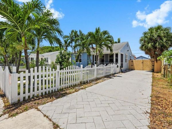 915 N K Street, Lake Worth Beach, FL 33460
