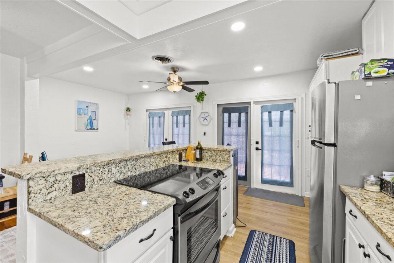 915 N K Street, Lake Worth Beach, FL 33460 Photo
