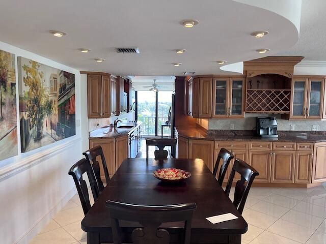 4200 N Ocean Drive, Unit 2-405, Singer Island, FL 33404 Photo